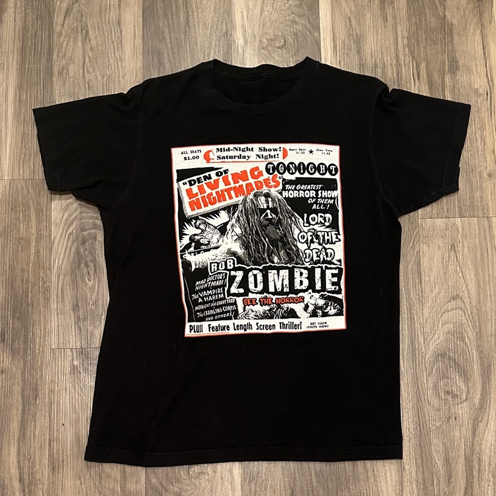 🧟 Vintage-Inspired Rob Zombie Horror Tee - Midnight Show Graphic